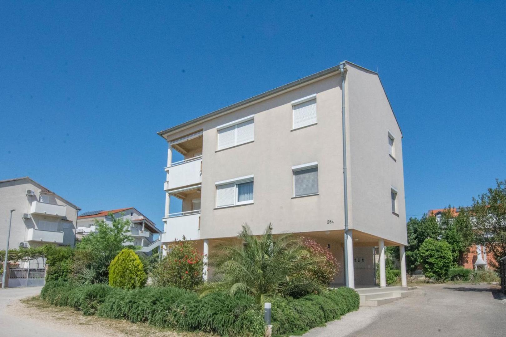 Spacious Apartment On A Great Location -Apartment Kuhta بيوغْغاد نا موغو المظهر الخارجي الصورة