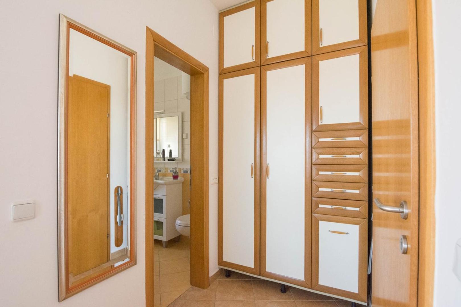 Spacious Apartment On A Great Location -Apartment Kuhta بيوغْغاد نا موغو المظهر الخارجي الصورة