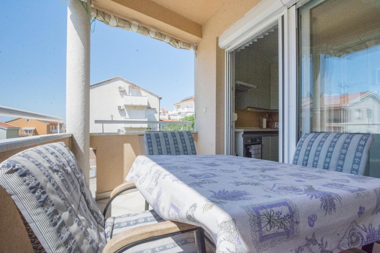 Spacious Apartment On A Great Location -Apartment Kuhta بيوغْغاد نا موغو المظهر الخارجي الصورة